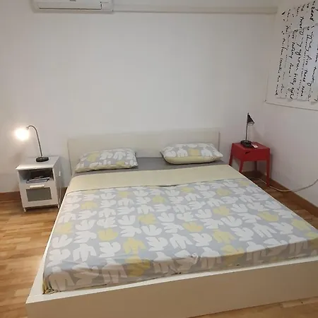 Perfect Summer Apartment Split