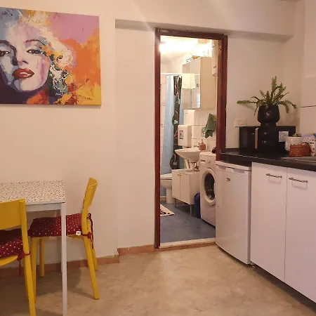 Apartment Perfect Summer